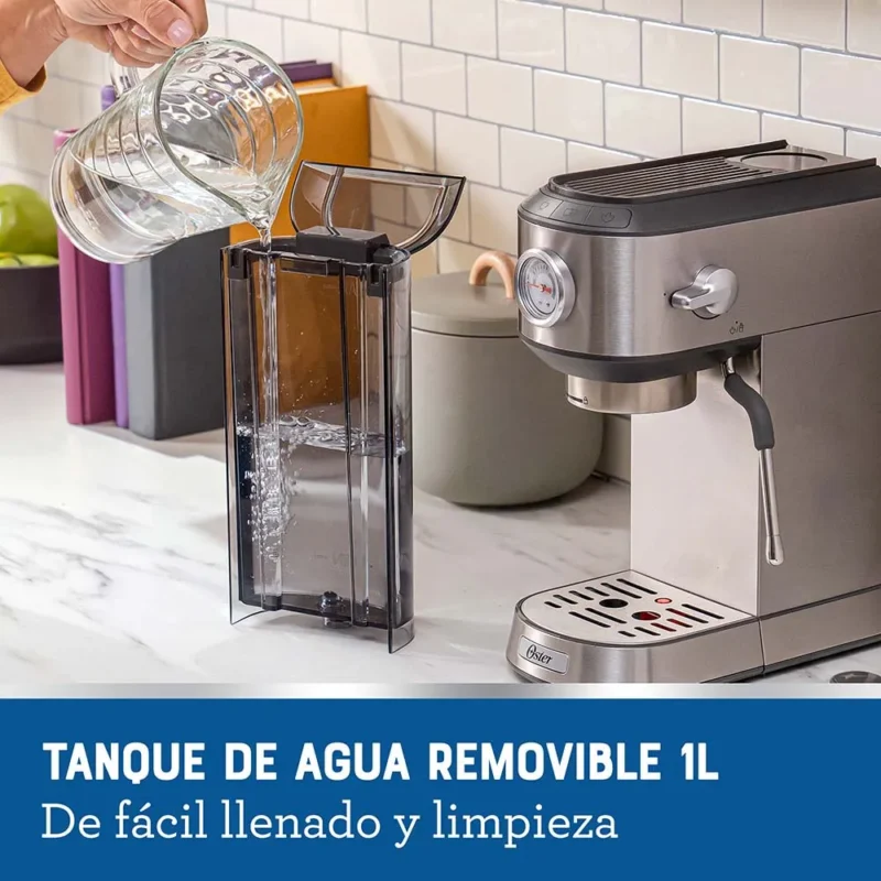 Nueva Cafetera Compacta de Espresso Oster® - Image 12